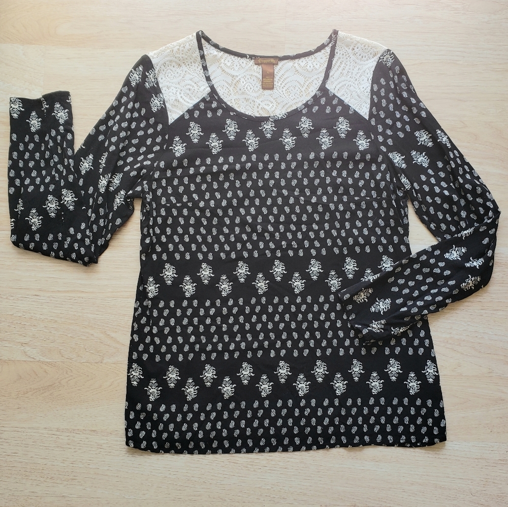 Copper Key Black and White Blouse